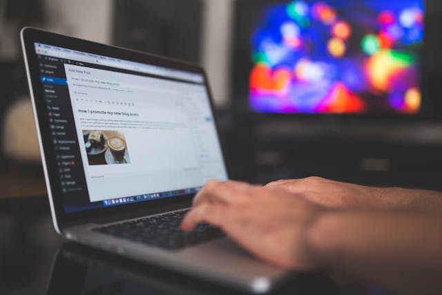 Architecting Sites That Search Engines Trust